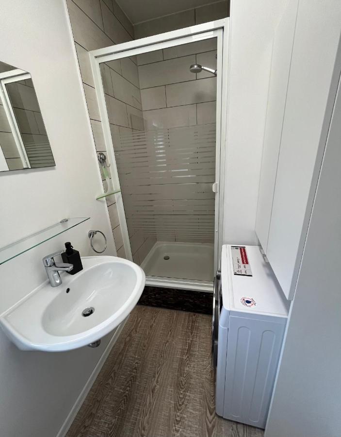 Moderne Wohlfuehl-Wohnung In Troisdorf Altenrath Bagian luar foto